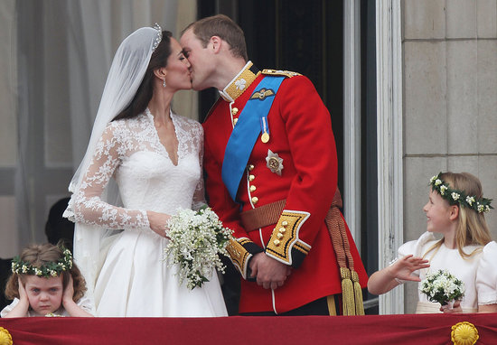 kate middleton and prince william kiss. Prince William Kate Middleton